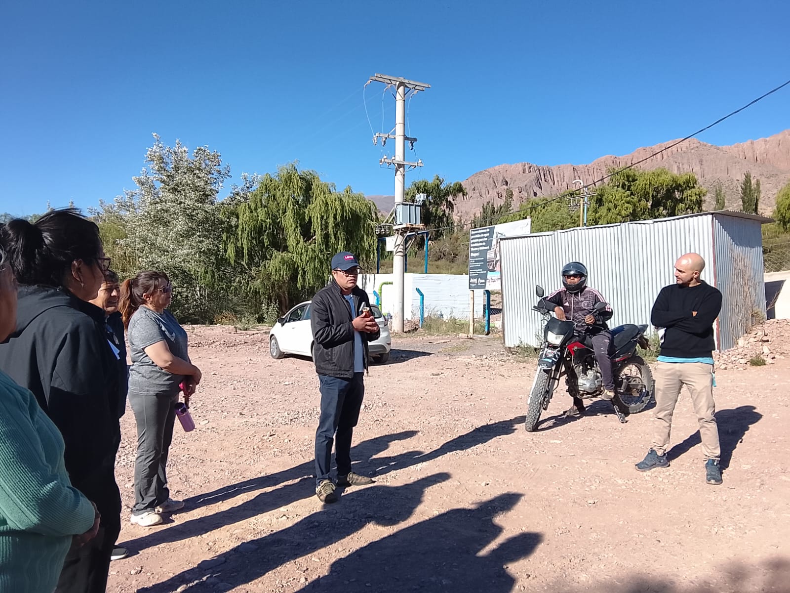 Preocupación de vecinos del Barrio Villa Florida por cierre del acceso vehicular de la Quebrada del Wayra